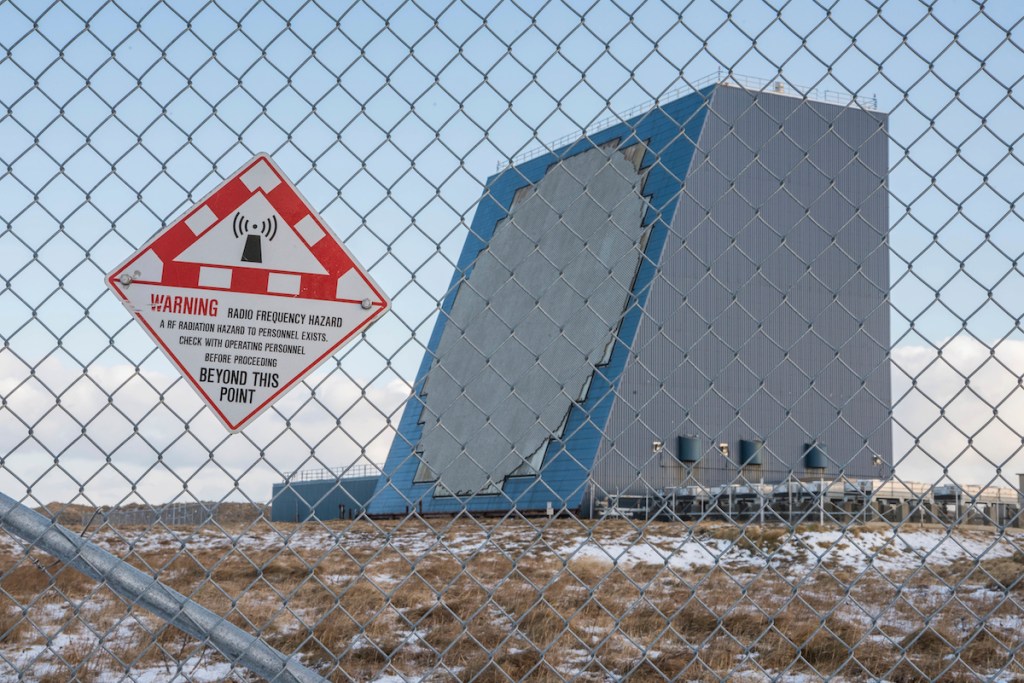 US military aims for $1 billion missile defense radar in Hawaii