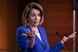 Pelosi and Trump harden positions on border wall
