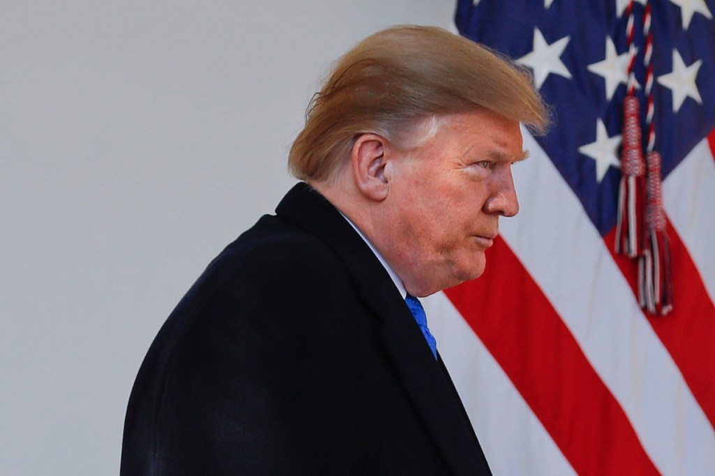 Trump declares national emergency to get $8 billion for wall