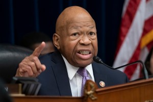 Dems weigh contempt vote after White House defies subpoena