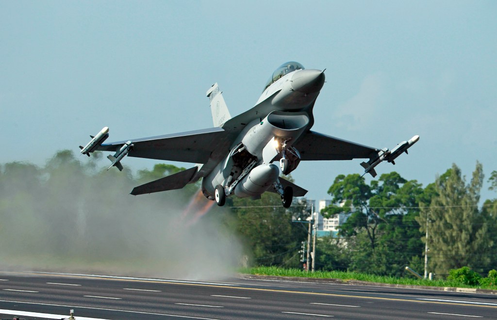 How did the aerospace and defense industry perform in 2019?