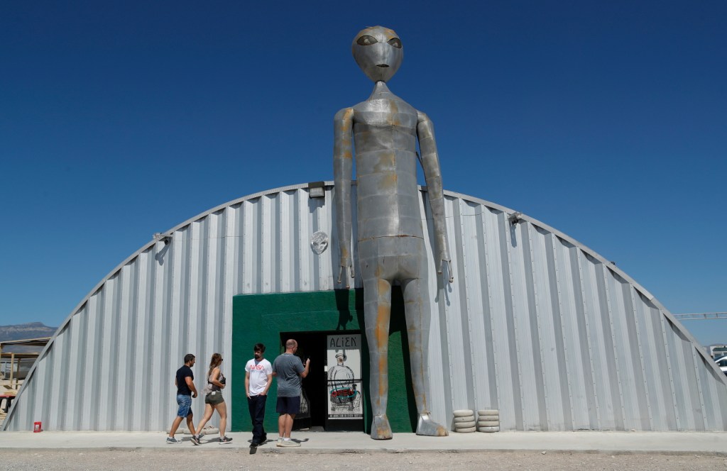 Stage set in Nevada as Earthlings arrive for ‘Storm Area 51’ events