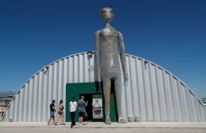 Stage set in Nevada as Earthlings arrive for ‘Storm Area 51’ events