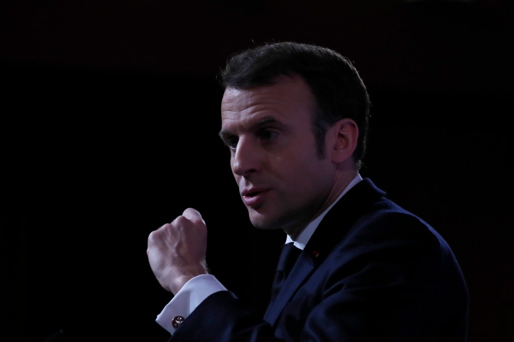 Macron seeks leading role in post-Brexit EU nuclear strategy