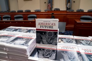 Pentagon seeks to classify future year defense spending plans