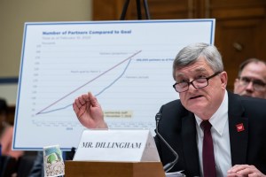 Shift to digital census raises fear of Iowa-like breakdown