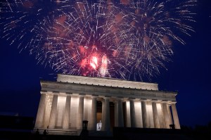 Will federal employees get an extra day off for Independence Day?