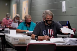 Recruiting now: veterans, military spouses to work the polls in 2024
