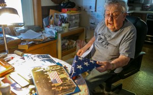 100-year-old WWII veteran survived POW camps and forced march