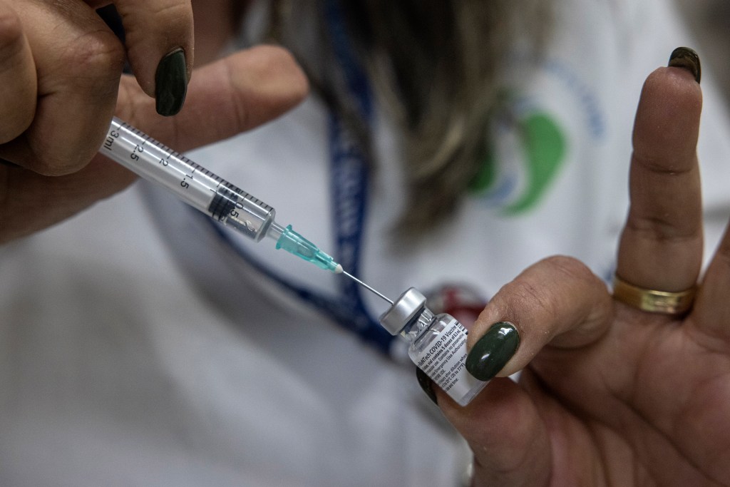 Legislators seek guaranteed time off for COVID vaccinations