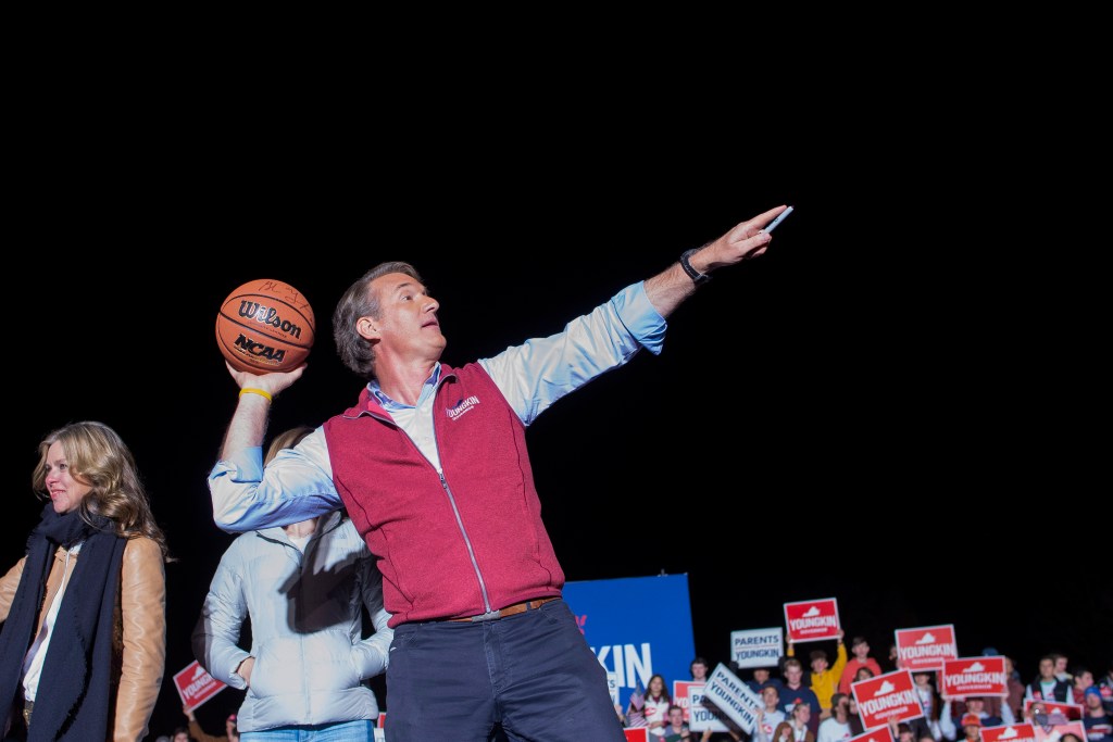 March Madness: Governors take battle over new FBI building to the hoop