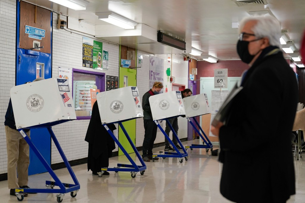 Advocates call on veterans to serve as poll workers for upcoming elections
