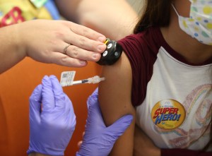 Feds can get time off for young-child vaccinations