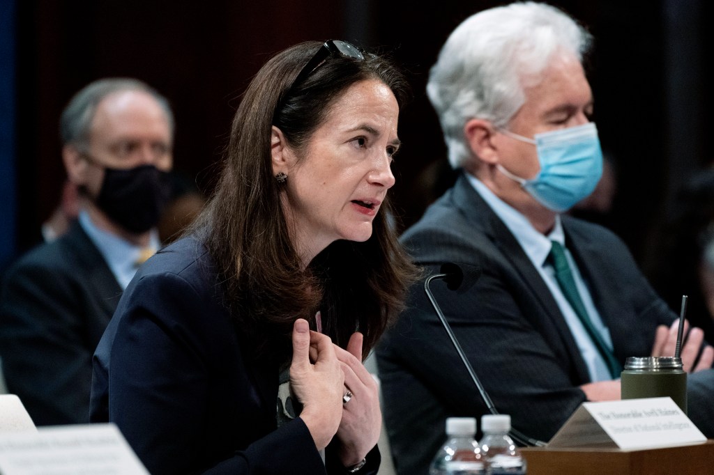 Thousands of intel officers refusing vaccine risk dismissal