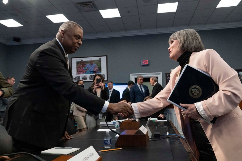 House Democrats rebuke calls to raise spending in defense bill