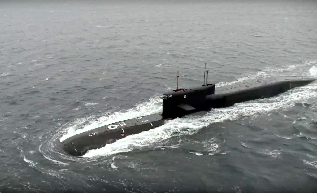Russia to lengthen submarine patrols, says Norwegian intel report