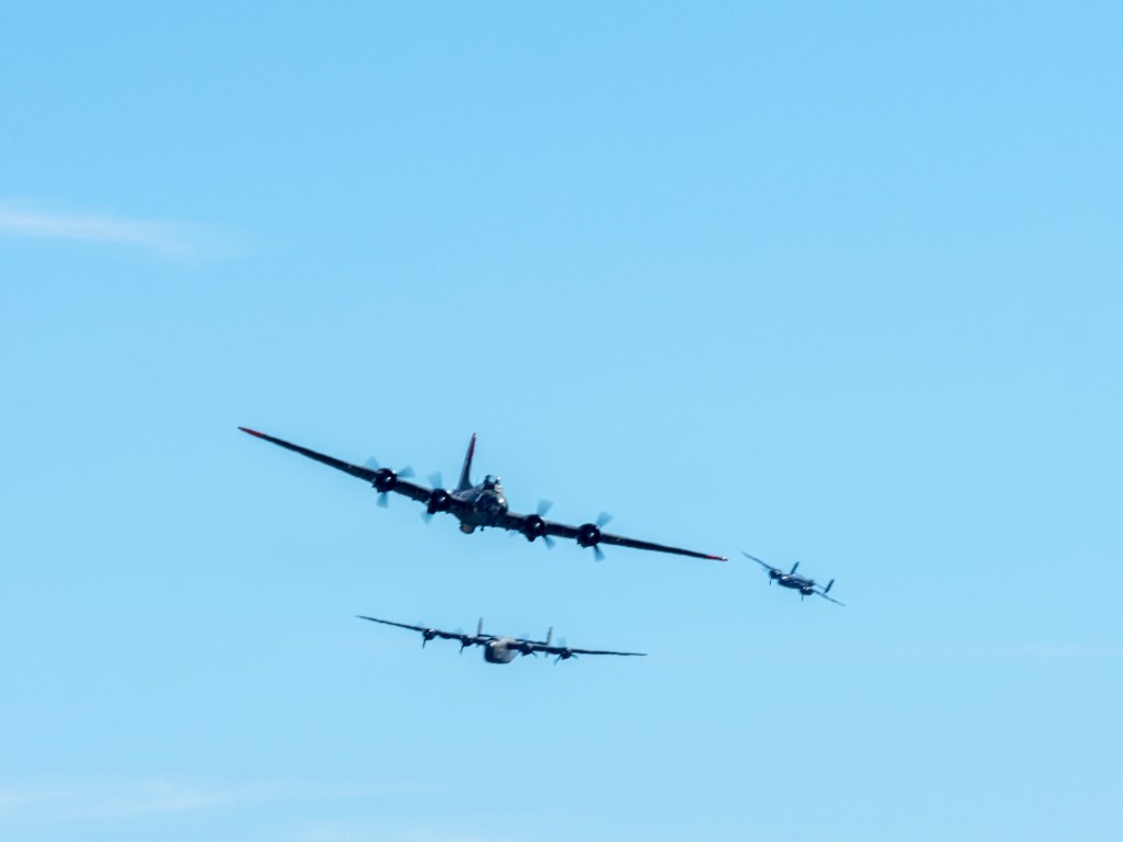 NTSB investigating vintage military aircraft crash in Dallas