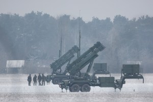 Europe’s defense leaders push competing air defense visions
