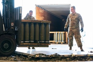 Half of US public approves of Washington’s arms deliveries to Ukraine