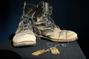 Alan Alda to auction off boots and dog tags he wore on ‘M*A*S*H’