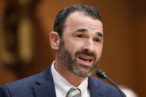 IRS to crack down on wealthy, seeks hundreds of millions in back taxes