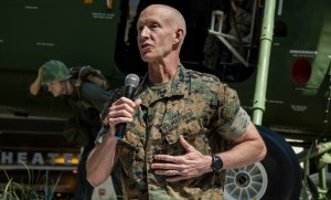 Pentagon rushes Marine Corps general, other advisers to Middle East