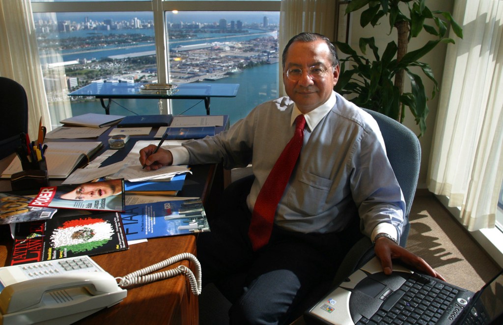 How accused US diplomat-turned-Cuban spy avoided scrutiny for decades