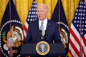 Biden will urge Congress’ leaders to keep the government open