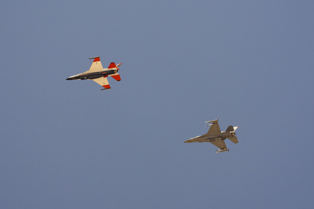 US aims to stay ahead of China in using AI to fly fighter jets
