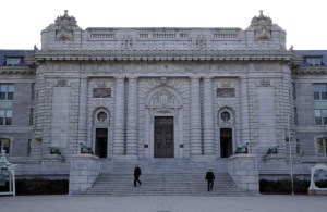 US Naval Academy fires commandant of midshipmen