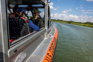 Congress ends partial government shutdown, funding Coast Guard