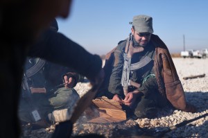 US military transfers 150 Islamic State detainees from Syria to Iraq