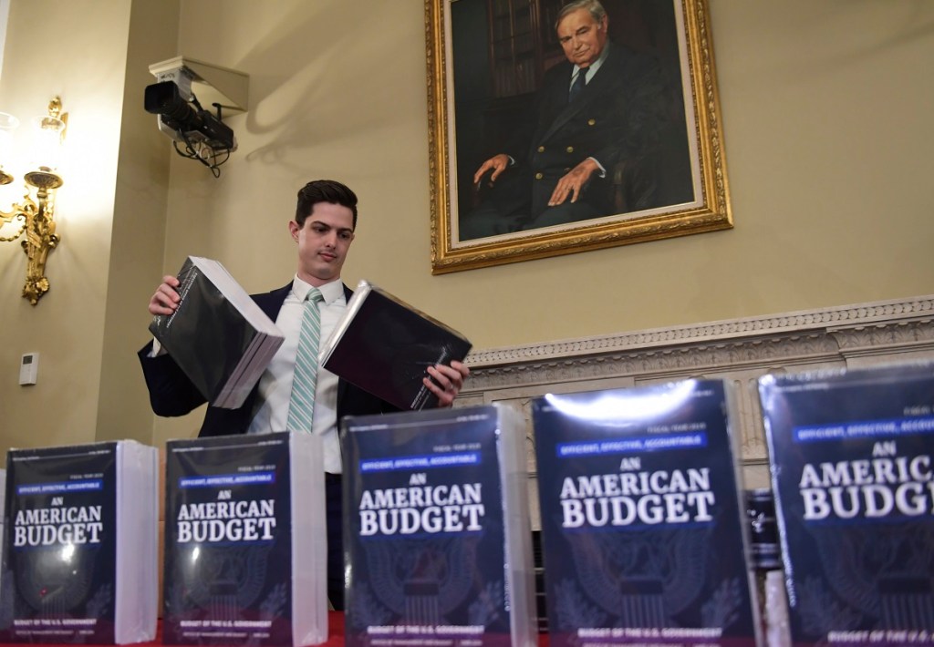 Veterans advocates push for another big boost in VA funding next year