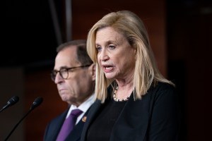 Congress moves to expand feds’ paid leave options