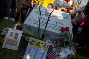 Fallen Vietnam pilots, crew members honored with monument at Arlington National Cemetery