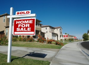 Planning to Move This Summer? How a VA Loan Works for You