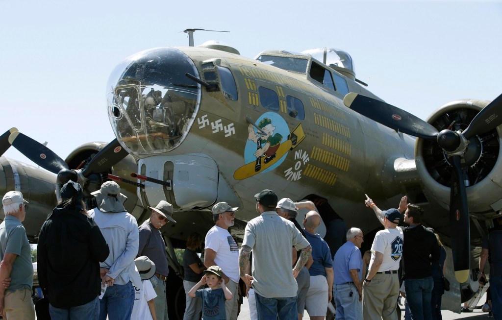 FAA, NTSB to probe collision of historic planes at Dallas air show