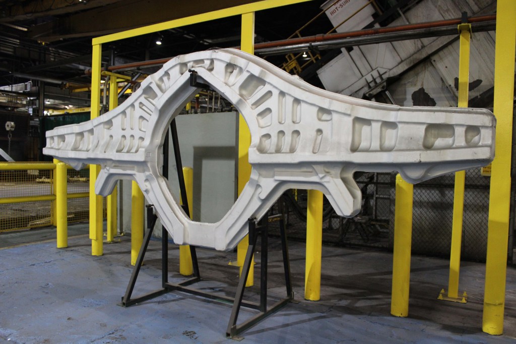 How one company uses commercial tech to make larger, less expensive aircraft structures