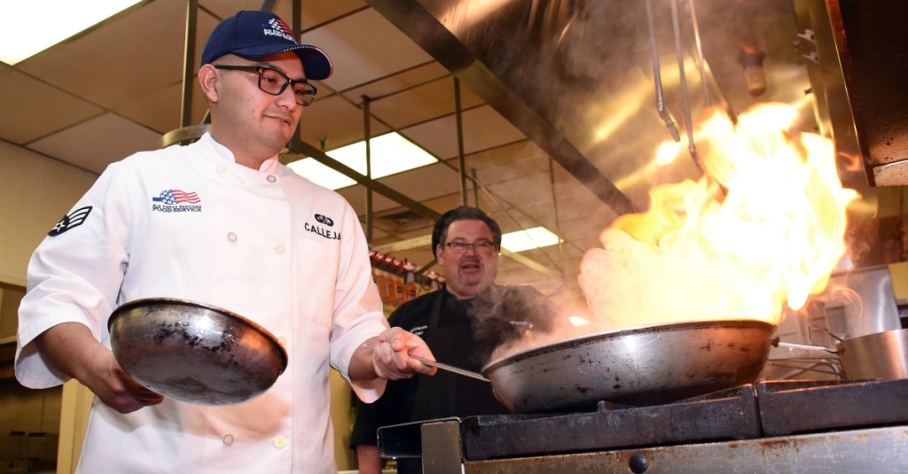 Commentary: Here’s why vets are a great fit for the restaurant business
