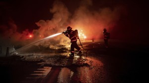Federal firefighters would get more shift flexibility under new bill