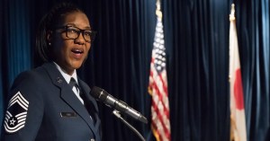 Air Force chief master sergeant dies in Kuwait