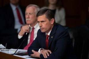 Senate bill would woo high-tech ninjas to military
