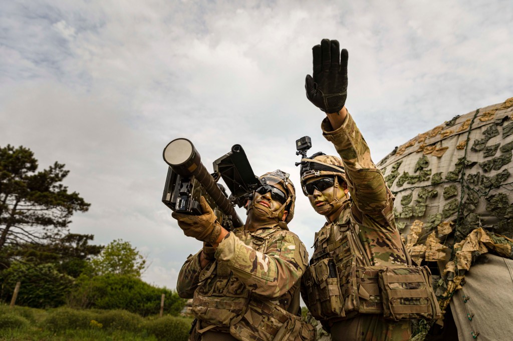 Stinger and Javelin production can be boosted, says Army acquisitions chief