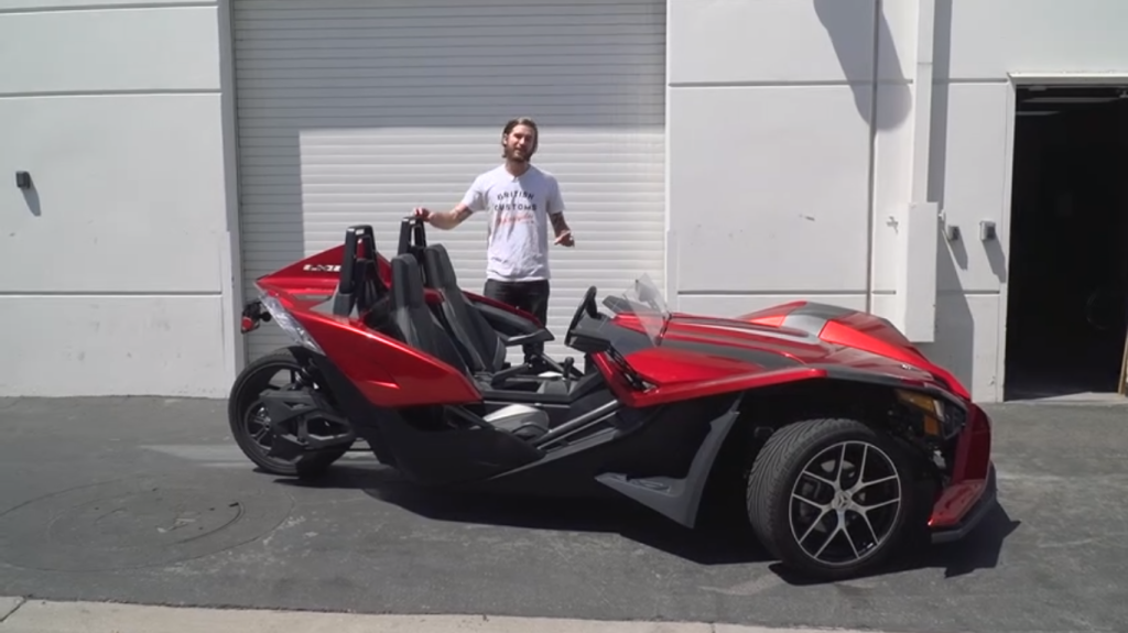 Videos: 2017 Polaris Slingshot pros and cons