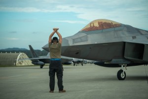 F-22s arrive at Kadena, as aging F-15s prepare to depart