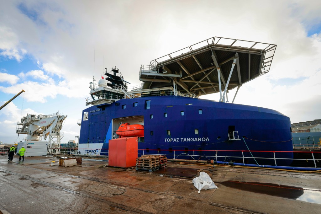 British naval forces get specialized vessel for seabed operations