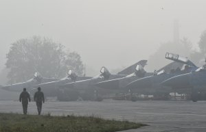 Ukraine says air force needs western fighter jets, and the US is preparing to help