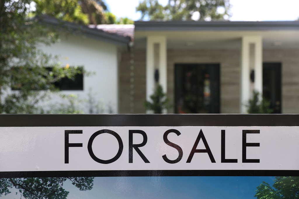 For veterans seeking home loans, the coronavirus economy is making things harder