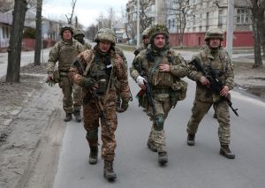 How Defense News and Military Times are covering the invasion of Ukraine