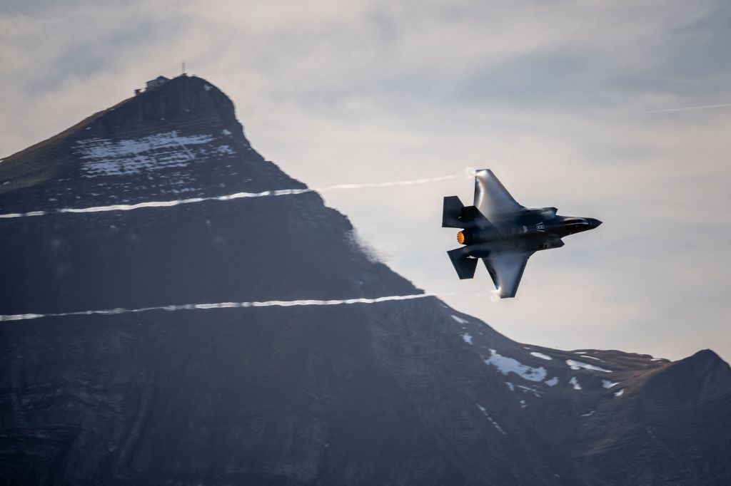 Italy Air Force hauls an F-35 contingent to Japan for first-ever drill